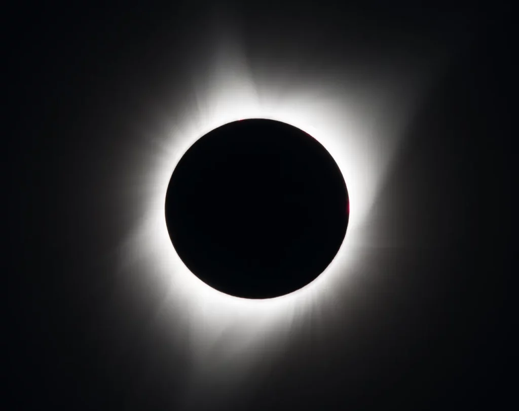 Eclipse Solar Total de 2017, fotografado em Madras, Oregon (Crédito: NASA/Aubrey Gemignani)