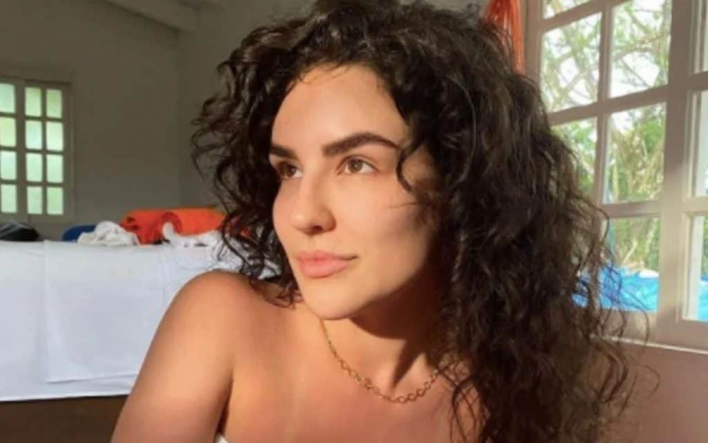 Kéfera Buchmann é um dos influenciadores com saúde mental afetada pelas redes sociais